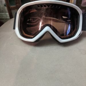 Snowboarding goggles